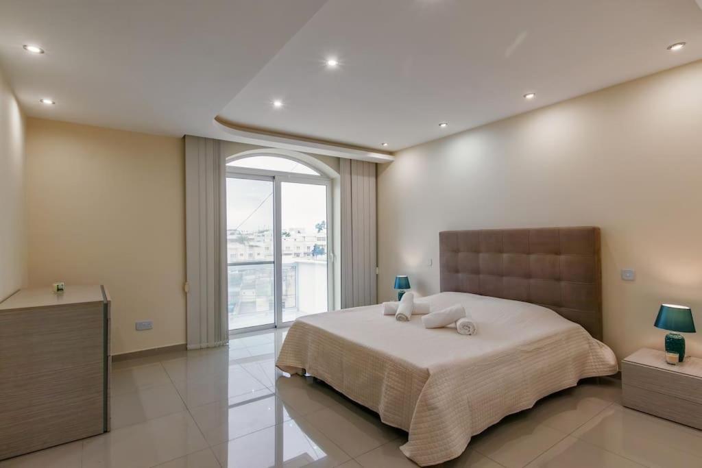 Modern 3 Bedroom Apartment Close To Paceville And Beach Is-Swieqi 외부 사진