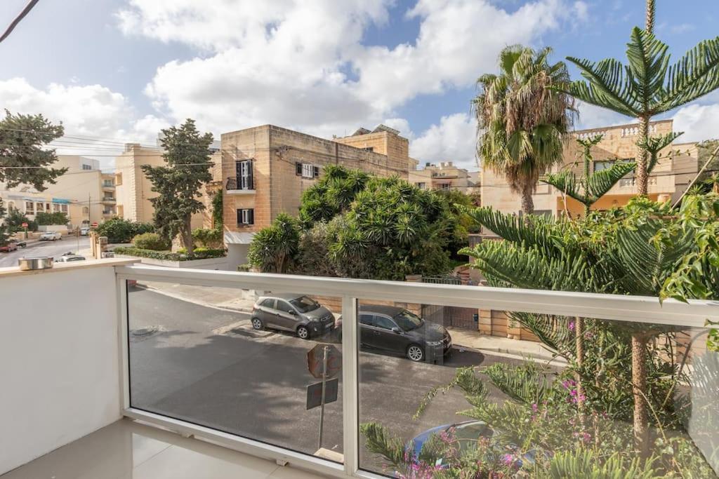 Modern 3 Bedroom Apartment Close To Paceville And Beach Is-Swieqi 외부 사진